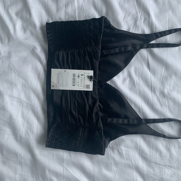 Zara Satin Crop top - Picture 3 of 3